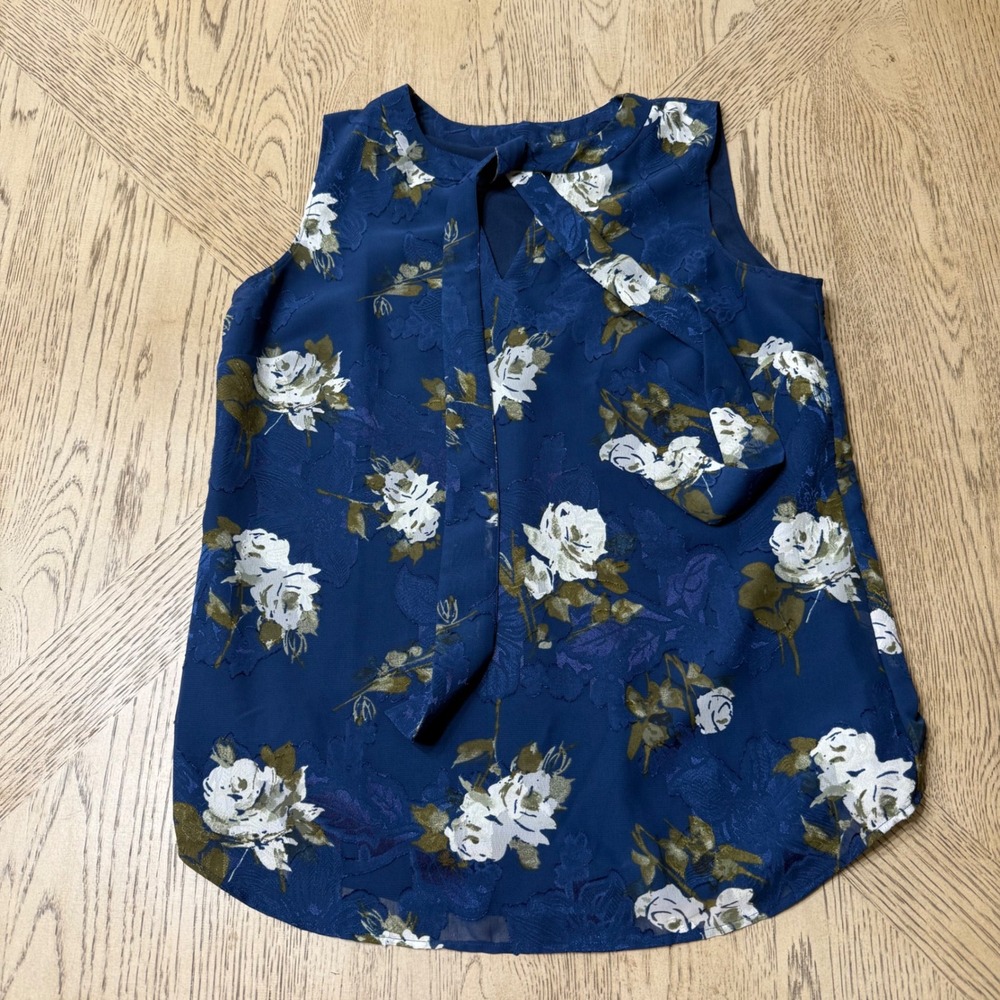 Talbots‎ Petites Small Petite Blue Floral Tie Neck Sleeveless Blouse Roses